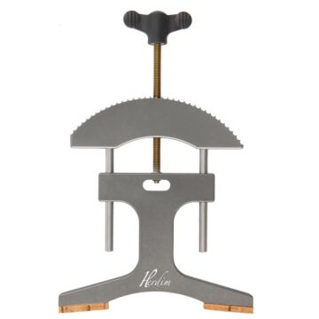 String Lifter, Bass